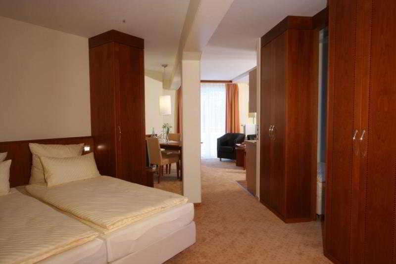 Hotel Atlantic ג'וסט מראה חיצוני תמונה